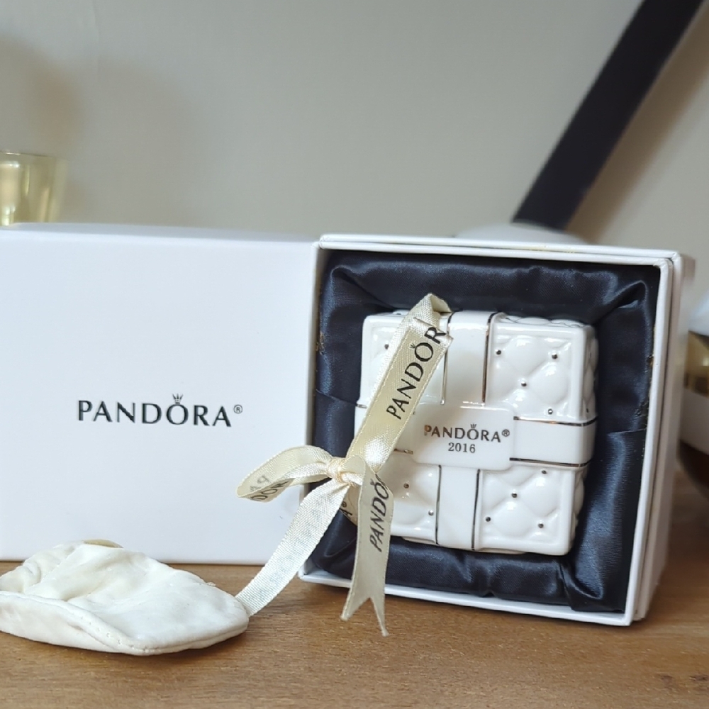 Pandora Gift Box ornament